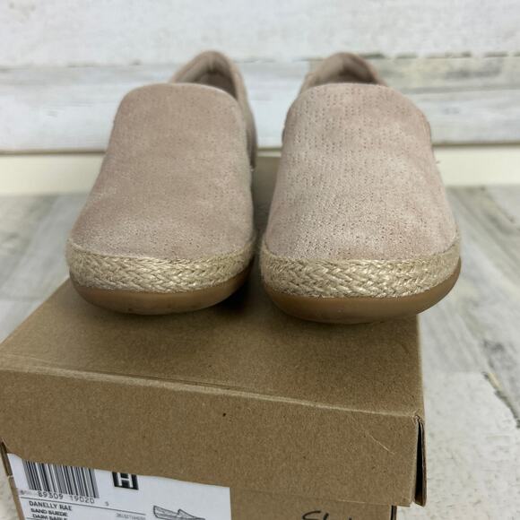 Clarks womens 8 Danelly Rai Sand suede slip on casual shoe loafer tan - Picture 4 of 7